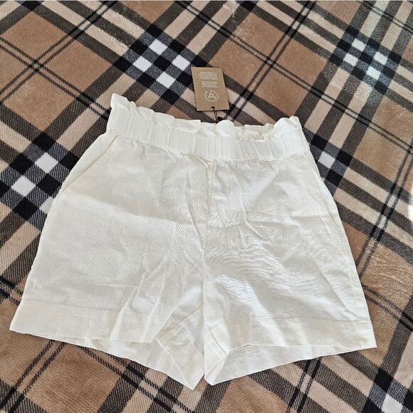 Women's shorts  - Picture 1 of 6